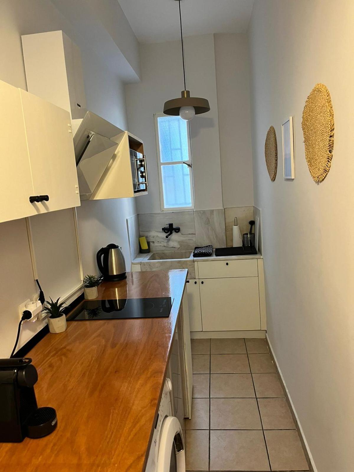 Exarcheia Urban Studio Apartment Athen Exterior foto